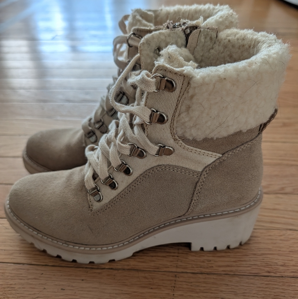 Women's Tan Ankle Boots